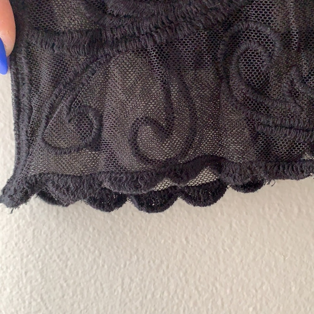 Express Sheer Embroidered Top - Picture 6 of 7